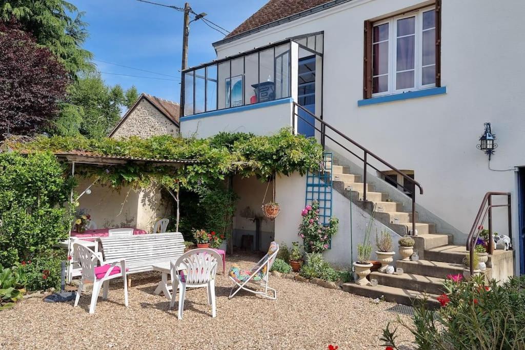 Les Noyers Monestois Entre Cher Et Canal De Berry Ferienhaus *